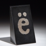 Сувенир Буква Ё из камня