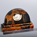 Часы из камня Симбирцит