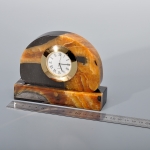 Часы из камня Симбирцит