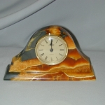 Часы из камня Симбирцит