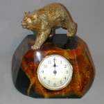 Часы из камня Симбирцит