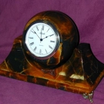 Часы из камня Симбирцит