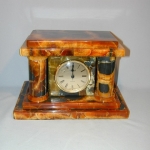 Часы с колоннами из камня Симбирцит