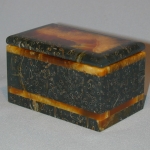 Шкатулка из камня Симбирцит