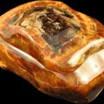 Шкатулка из камня Симбирцит