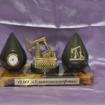Сувенир Нефть из камня Симбирцит