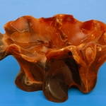 Ваза резная из камня Симбирцит