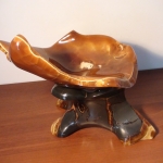 Ваза резная из камня Симбирцит