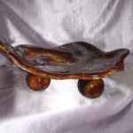 Ваза резная из камня Симбирцит