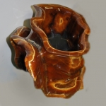 Ваза резная из камня Симбирцит