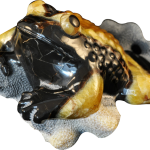 Лягушка. Резьба по камню Симбирцит