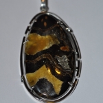 Авторский кулон с жеодой