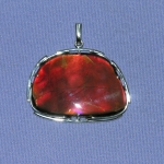 Авторский кулон с перламутром