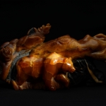 Медведь. Резьба по камню Симбирцит