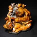 Рыба. Резьба по камню Симбирцит