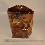 Ваза резная из камня Симбирцит