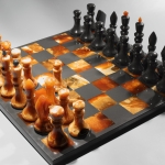 Шахматы из камня Симбирцит