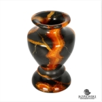 Ваза из камня Симбирцит