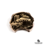 Фрагмент аммонита с гравировкой