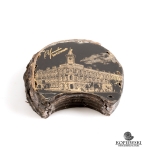 Фрагмент аммонита с гравировкой